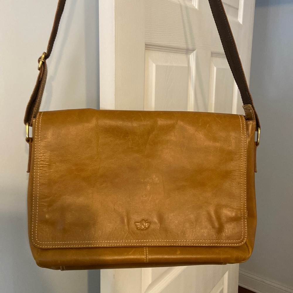 Real Leather Laptop Bag size 17” long wide 11” pretty big with adjustable stripe